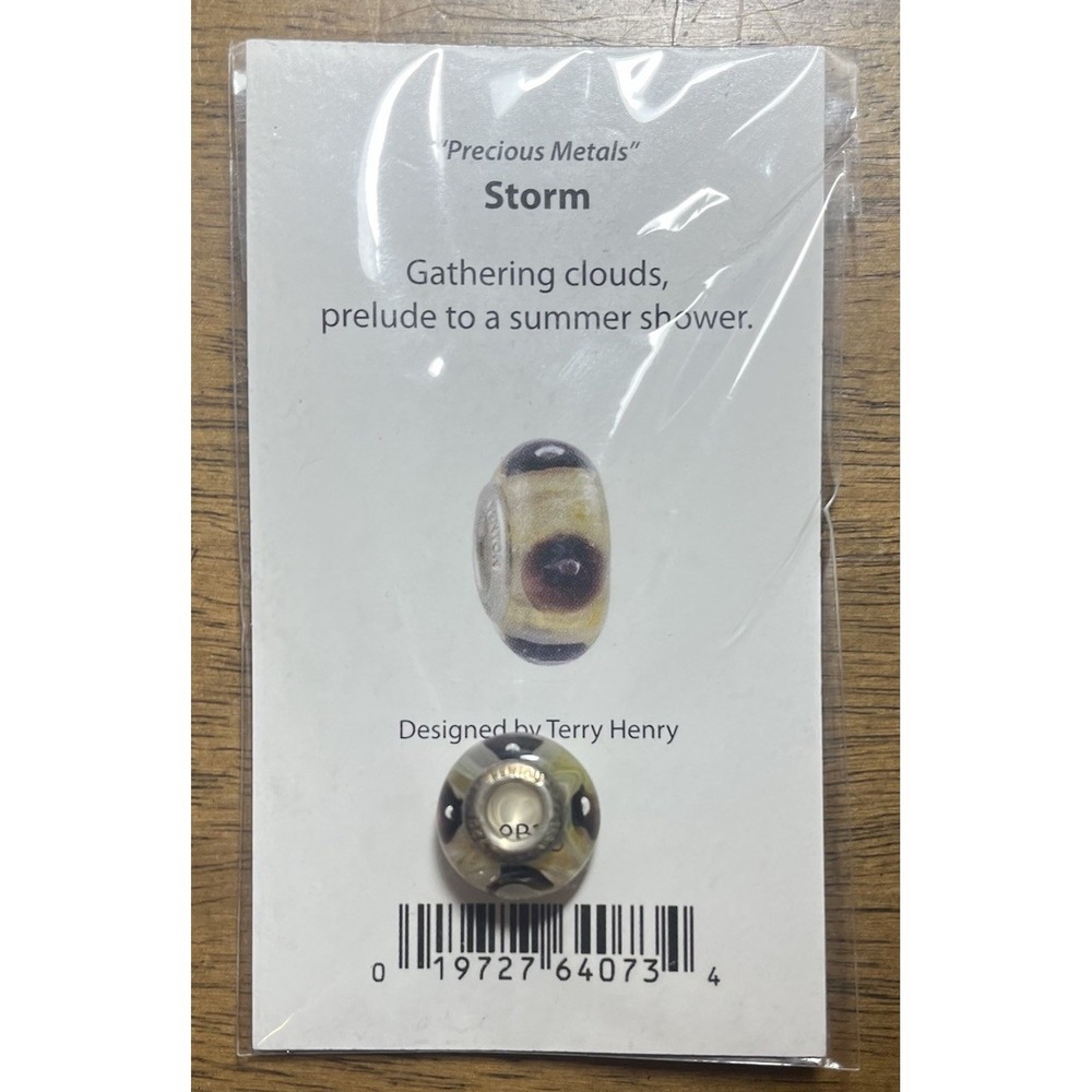 Unopened Rare Fenton  Silver Pandora STORM‎  Art Glass Charm- Signed By Artist